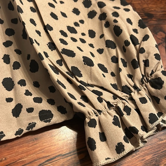 Women's Leopard printed blouse ruffled neckline size XXL - Picture 5 of 9